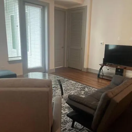 Resort-Style Apartments Near The Galleria Houston Room photo