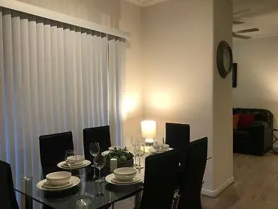 Resort-Style Apartments Near The Galleria Houston Room photo