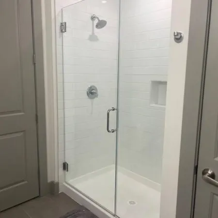 Resort-Style Apartments Near The Galleria Houston Room photo