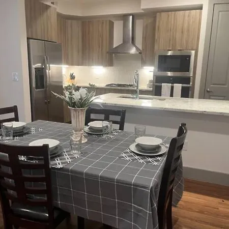 Resort-Style Apartments Near The Galleria Houston Room photo